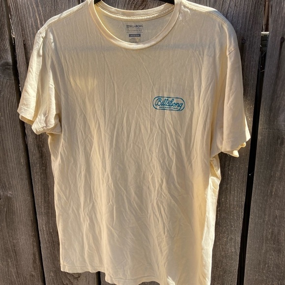 Men's Billabong T-Shirt Yellow Logo M Cotton Surf Stretch Beach Palm Double Side - Picture 8 of 11
